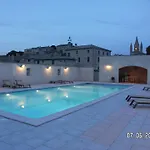 Domaine Saint Martin Pensión