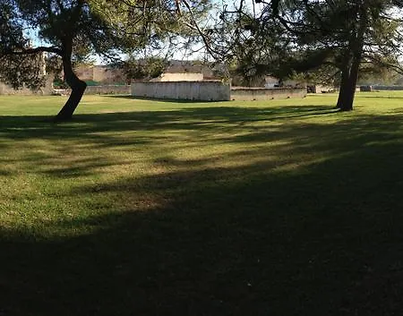 Domaine Saint Martin Konukevi