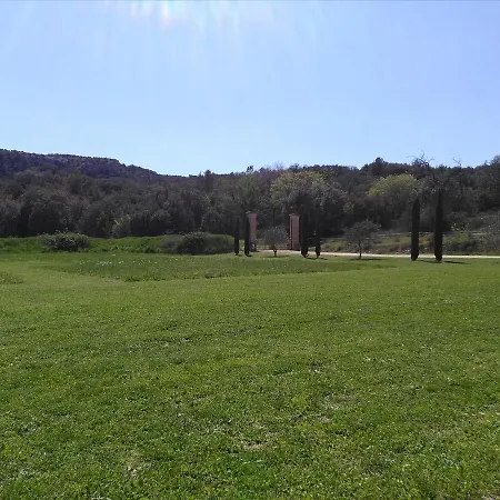 Konukevi Domaine Saint Martin Valliguieres