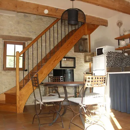 Maison d'hôtes Domaine Saint Martin Valliguieres