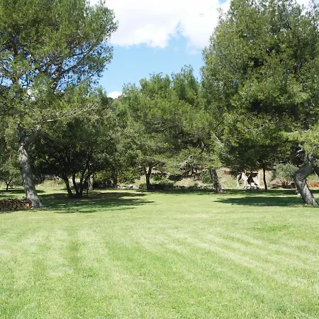 Domaine Saint Martin *